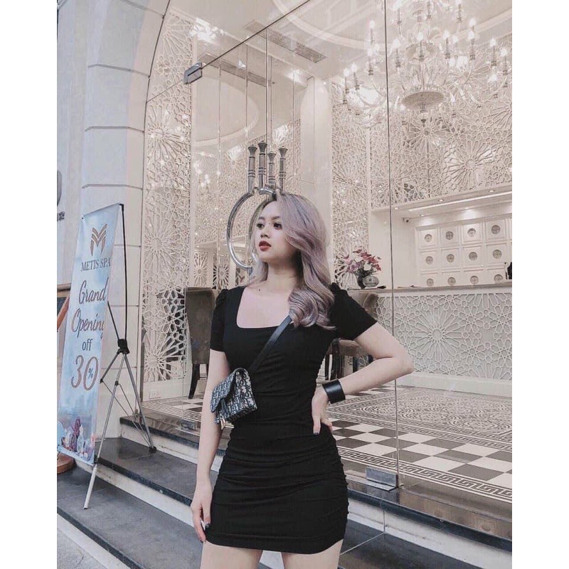 Đầm body đen cổ vuông | BigBuy360 - bigbuy360.vn