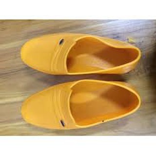Sục nhựa vàng chống thấm nước