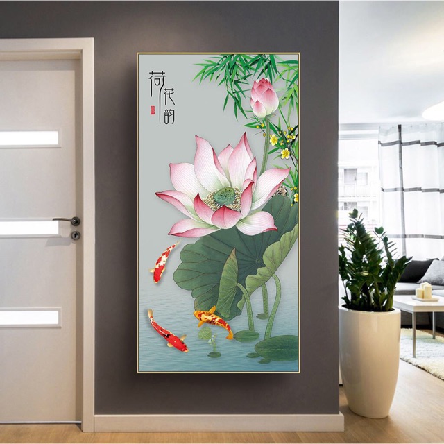 Tranh dán tường hoa sen cá chép tài lộc H10 KT 50 x 100 cm kim sa