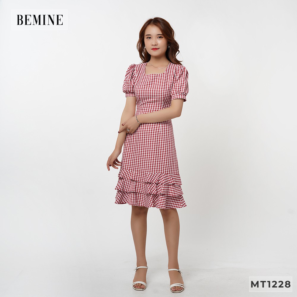Đầm dáng xòe nữ họa tiết caro nhí bèo lai thiết kế thanh lịch BEMINE MT1228DO | BigBuy360 - bigbuy360.vn