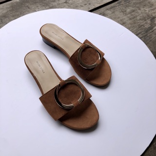 Dép thời trang da lộn khoá tròn cao 2cm