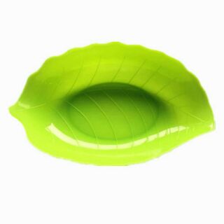 Đĩa nhựa đựng trái cây hình lá