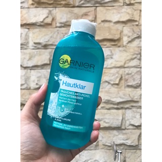 Nước hoa hồng Garnier Hautklar