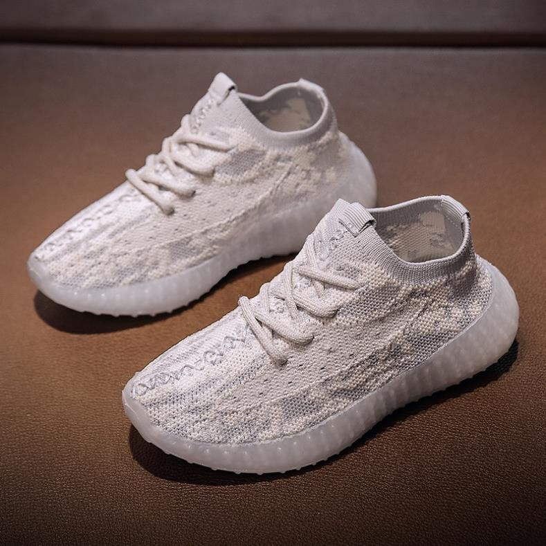 [Sẵn Hàng] Giày Thể Thao Yeezy350 Thiết Kế Lưới Thoáng Khí Thời Trang Mùa Hè Cho Bé .