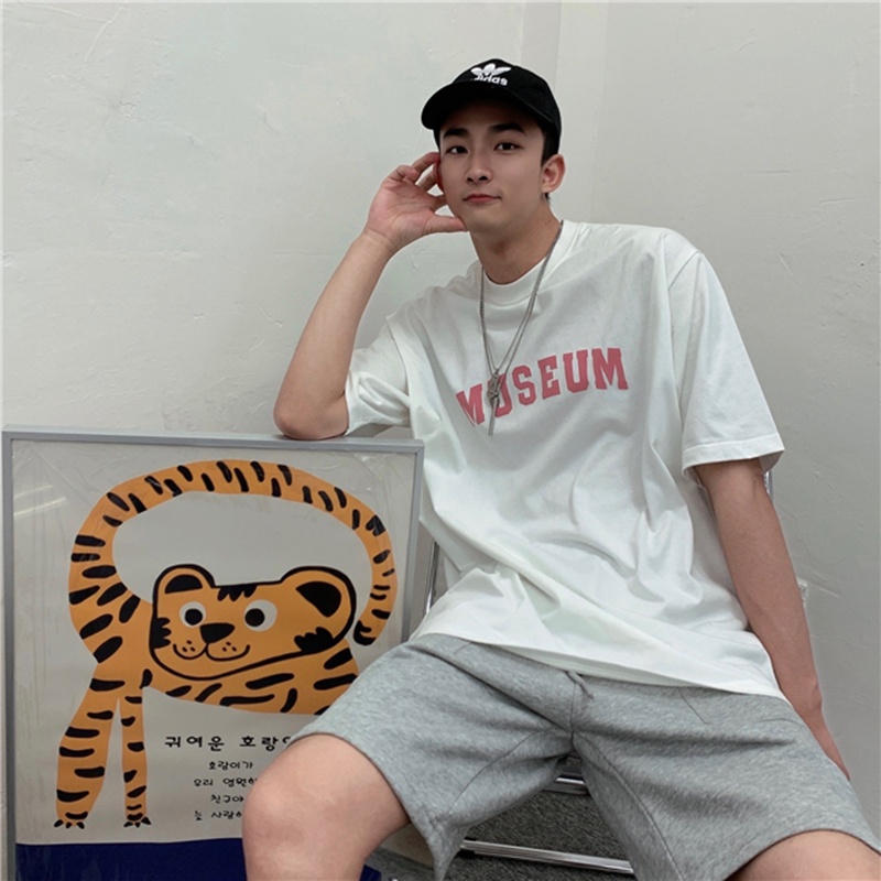 Áo thun nam nữ unisex cộc tay phông body teen cổ tròn MUSEUM oversize cotton giá rẻ basic đen trắng ulzzang nhóm