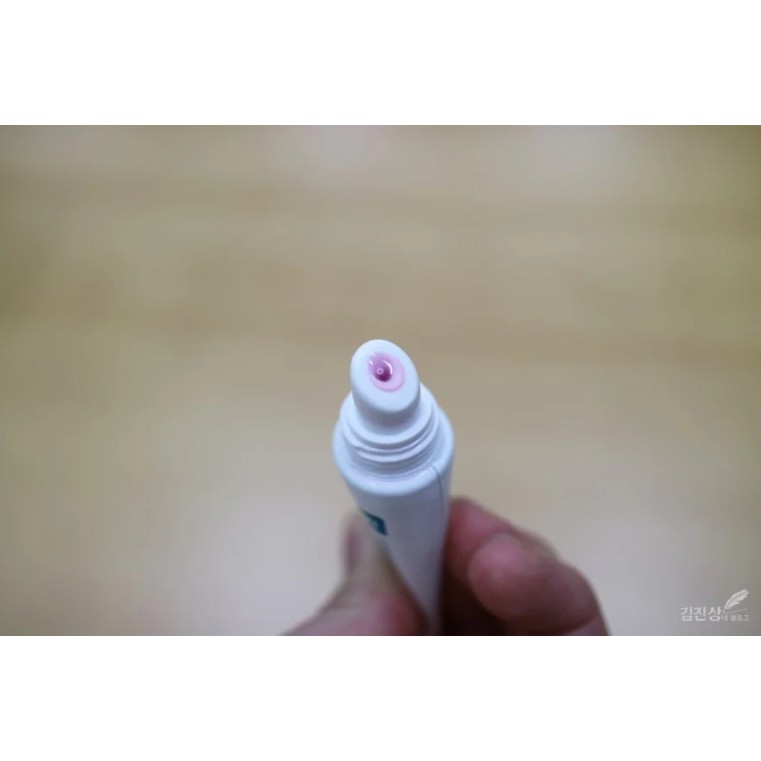 Gel Dưỡng Ẩm, Làm Hồng Môi L&P Cosmetic Mediheal Labocare Pantenolips Healssence 10ml | BigBuy360 - bigbuy360.vn