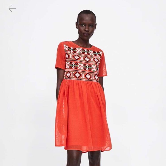 váy zara size xs auth