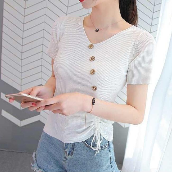 Áo thun nữ, áo thun len tăm cộc tay nữ kiểu dây rút gấu đính khuy chéo -  Mia Shore