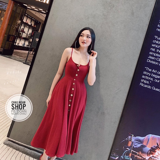 Đầm 2 dây thun tăm nút gỗ