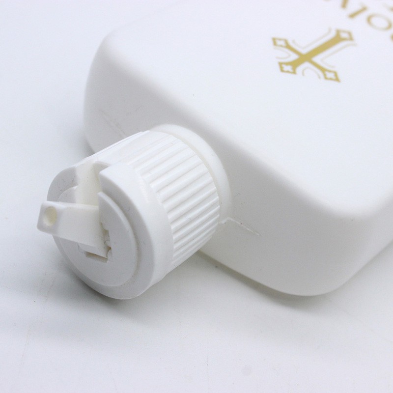 Bình nước nhựa 60ML/100ML hình thánh giá