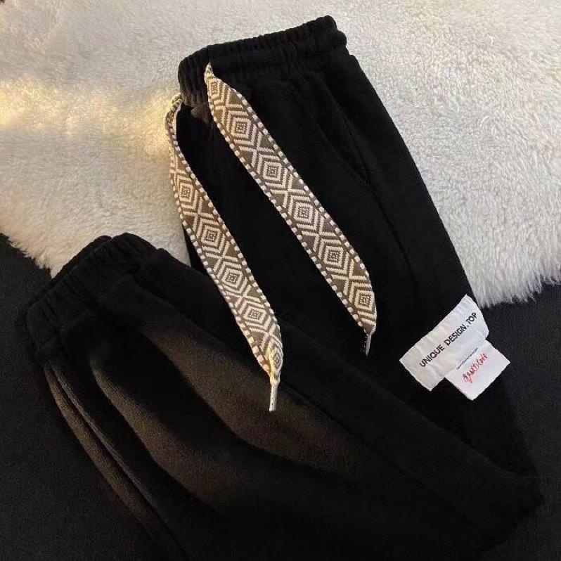 Quần Jogger UNDER Ống Rộng Dây Nơ Thổ Cẩm Ulzzang Unisex Hàn Quốc(Hàng Sẵn)