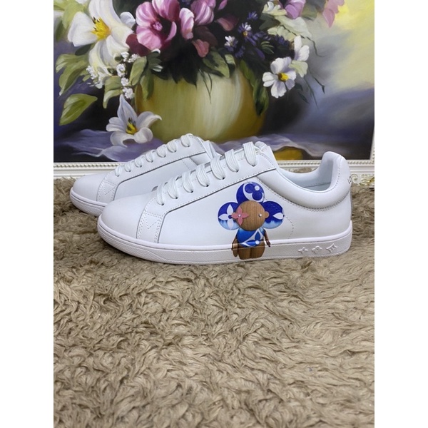 Giày thể thao size 39