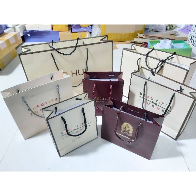 Túi giấy cao cấp hãng Ohui Whoo Su:m37 đủ kích cỡ nâng cao giá trị sản phẩm
