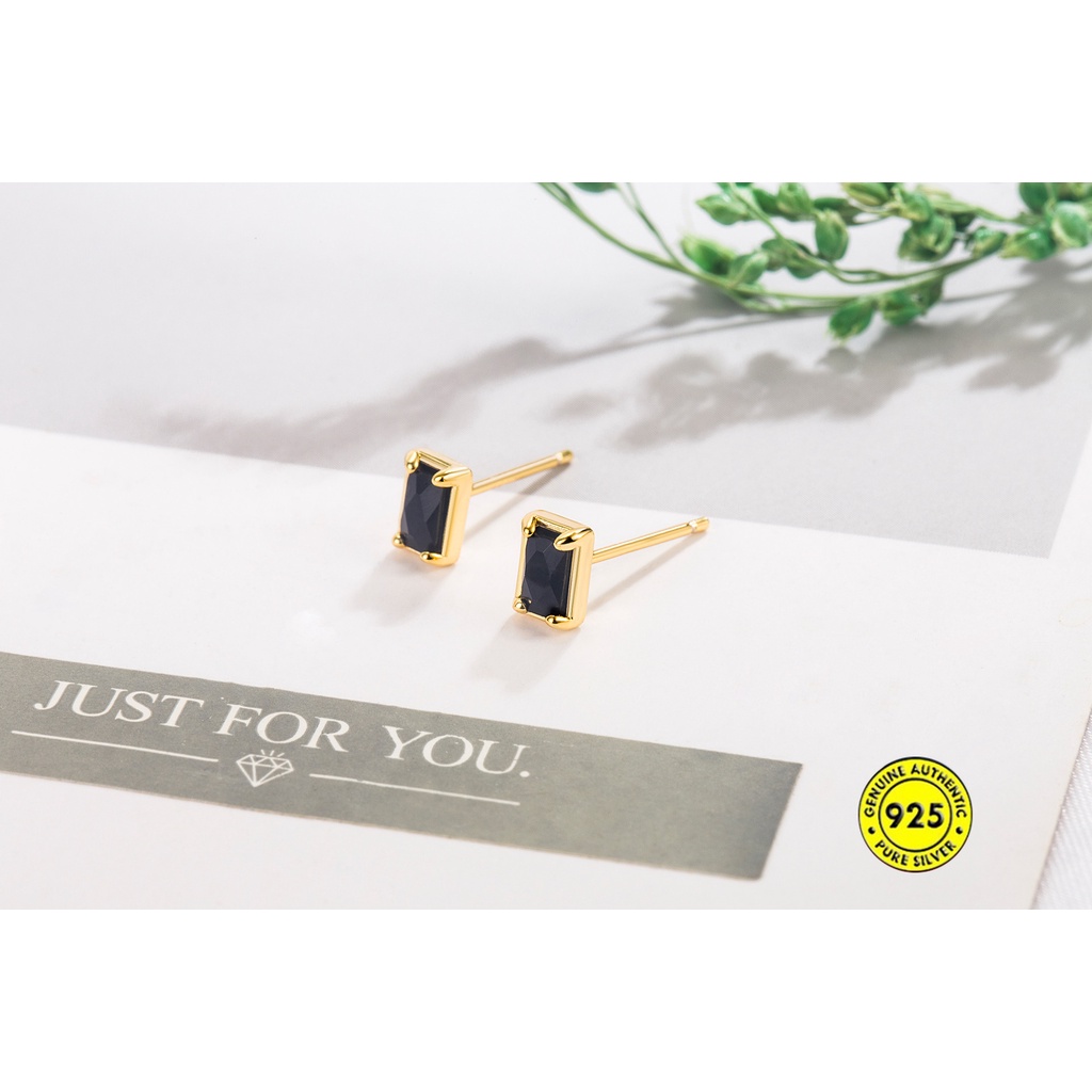 Bông Tai Mạ Vàng 18K Hình Vuông Đính Kim Cương Giả Không Phai Chống Dị Ứng