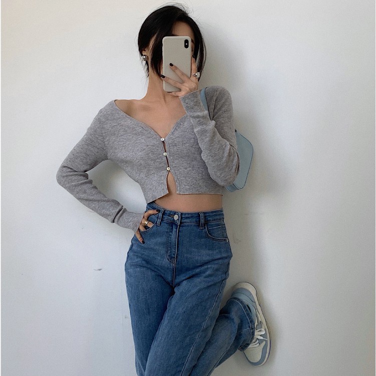 Áo Croptop Dệt Kim Tay Dài Màu Trơn Cài Nút 4 Màu Thời Trang Hàn Quốc Gợi Cảm Cho Nữ