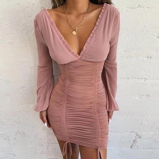 ĐẦM ÔM RÚT BÊN TAY PHỒNG LƯỚI