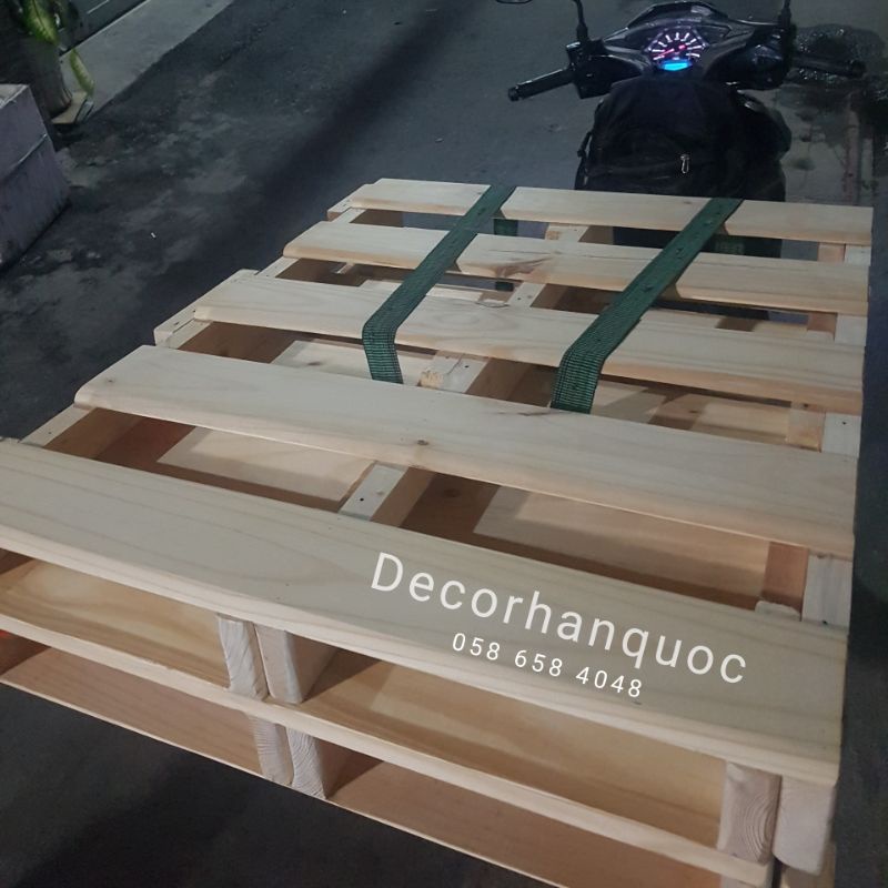 Giường Pallet - Gỗ thông tự nhiên 100% - Nhận làm theo yêu cầu