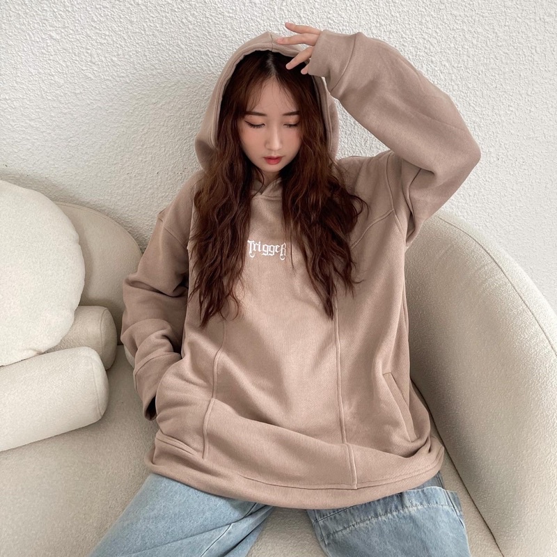 Áo hoodie thêu Trigger (T BASIC HOODIE)