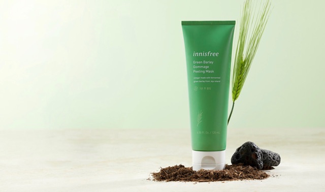 Tẩy Da Chết innisfree Green Barley Gommage Peeling Mask 120ml