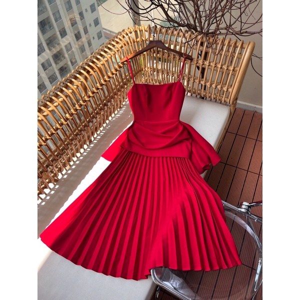 Đầm xoè 2 dây tùng dập ly kiểu