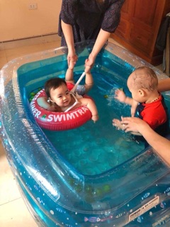 Phao trẻ em swimtrainer ( có ảnh thật + video)