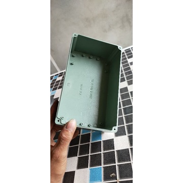 Hộp nhựa kích thước 120x200x75 giá rẻ