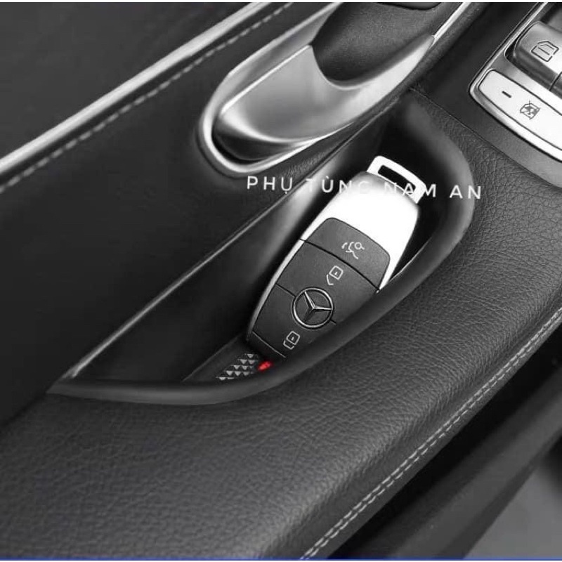 COMBO KHAY/HỘC ĐỂ ĐỒ XE MERCEDES-BENZ