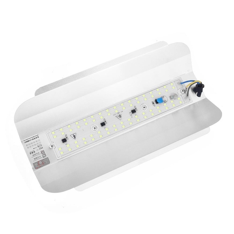Đèn led 50w chống nước sử dụng ngoài trời chất lượng