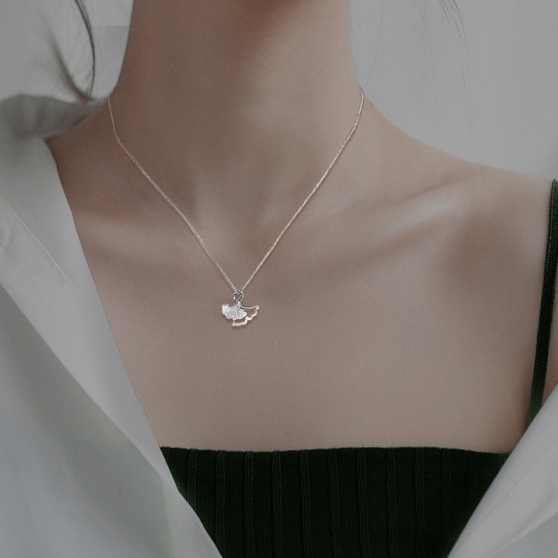 Vòng cổ Hình Lá Bạch Quả Sang Trọng Cho Nữ