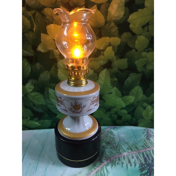 Đèn dầu thờ dùng pin, men sứ trắng cao cấp,hàng đẹp