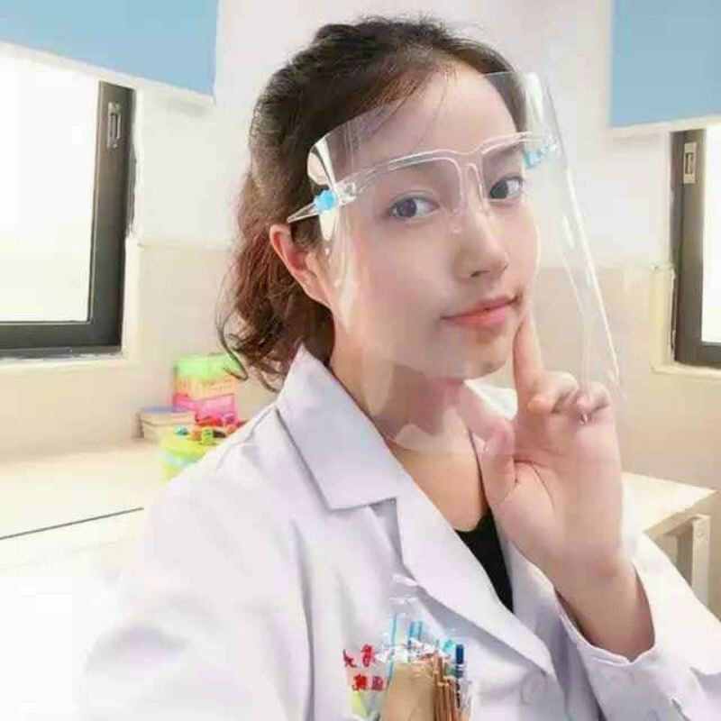 KÍNH CHỐNG DỊCH THỜI COVID