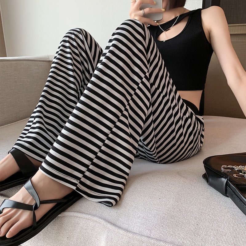 Quần Thể Thao Dài Lưng Cao Ống Suông Họa Tiết Kẻ Sọc