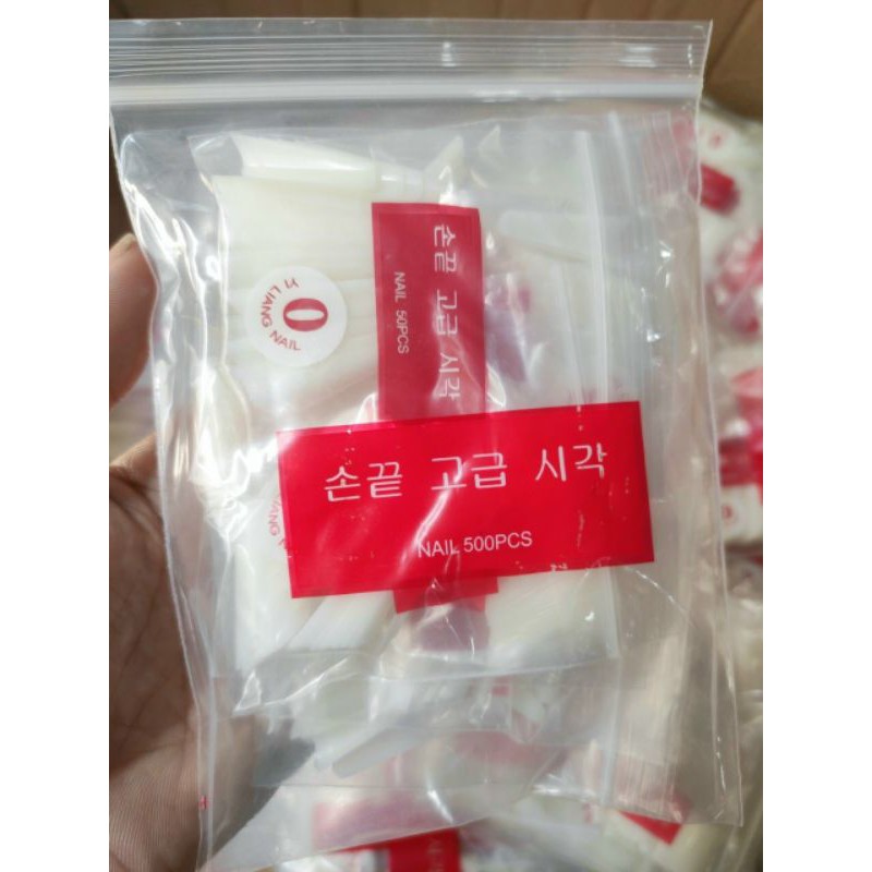 Móng nối thang, nhọn dài