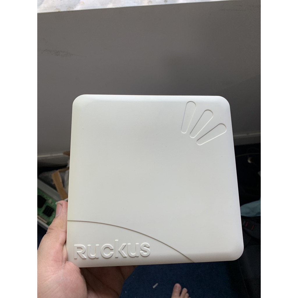 Bộ phát sóng wifi Ruckus R500 chịu tải cao | BigBuy360 - bigbuy360.vn