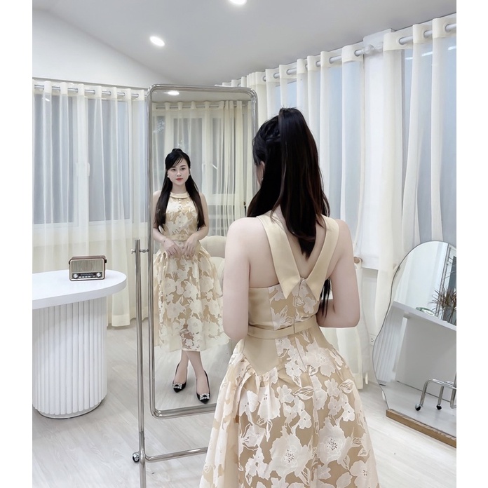 Váy Ren Ép Cổ Yếm Đầm Dự Tiệc Cao Cấp Giá Sỉ