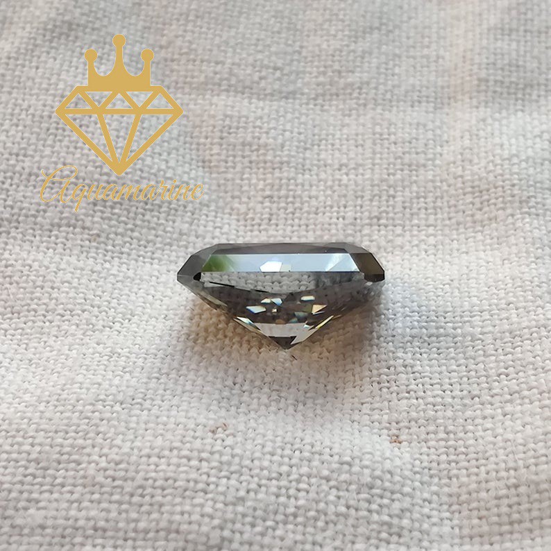 Kim cương nhân tạo Moissanite Radiant màu xám