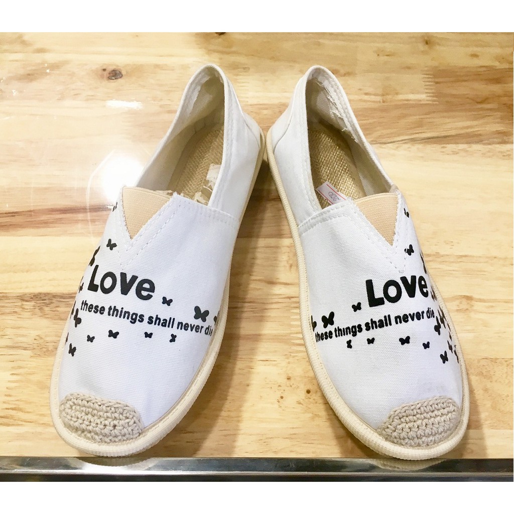 Giày slip on vải chữ love S172