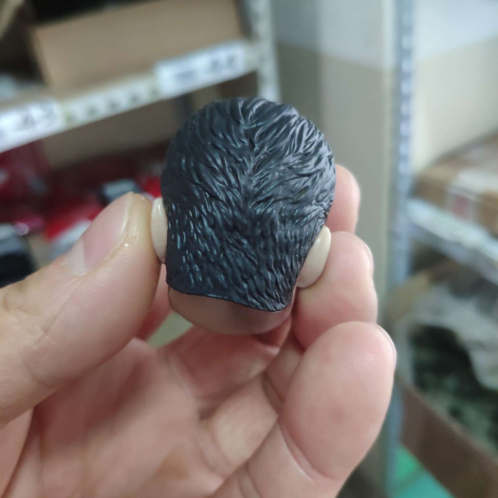 Mô Hình Đầu Nhân Vật Henry Cavill 1/6