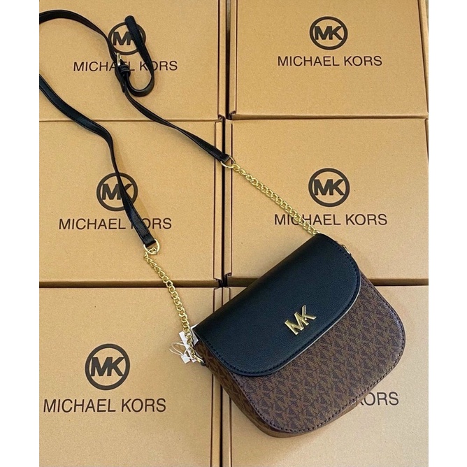 Túi Mk bầu đeo chéo  ảnh thật