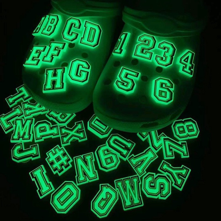 Jibbitz, Sticker Charm dạ quang phát sáng Gắn Trang Trí Giày Dép Crocs koroDQ