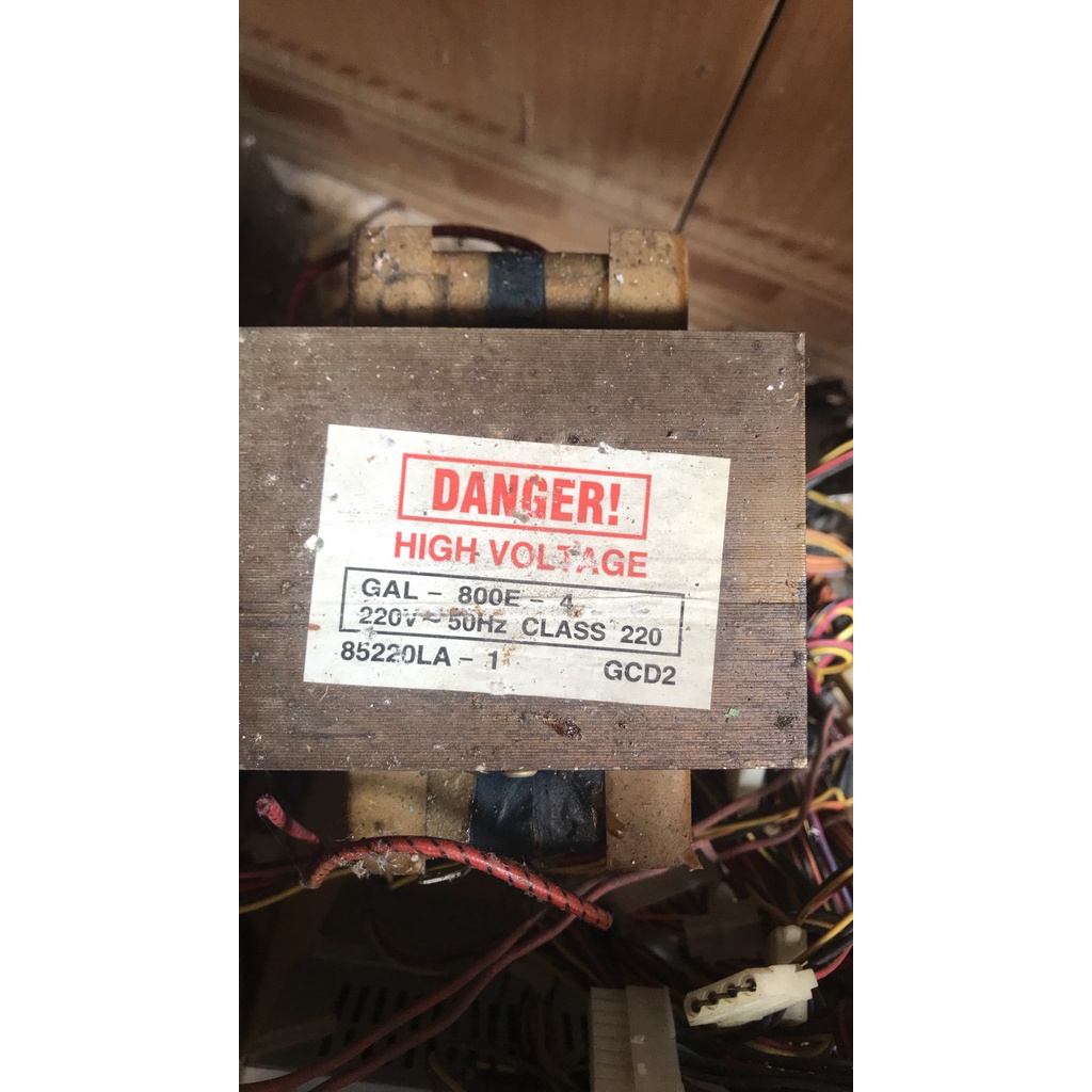 Biến áp lò vi sóng