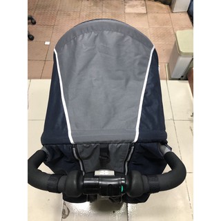 xe đẩy cho bé Combi Dokid 5 gấp gọn