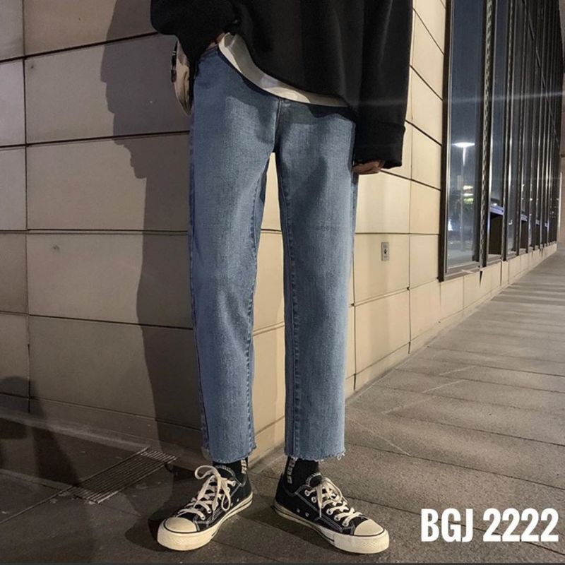 Quần jeans baggy rách lai