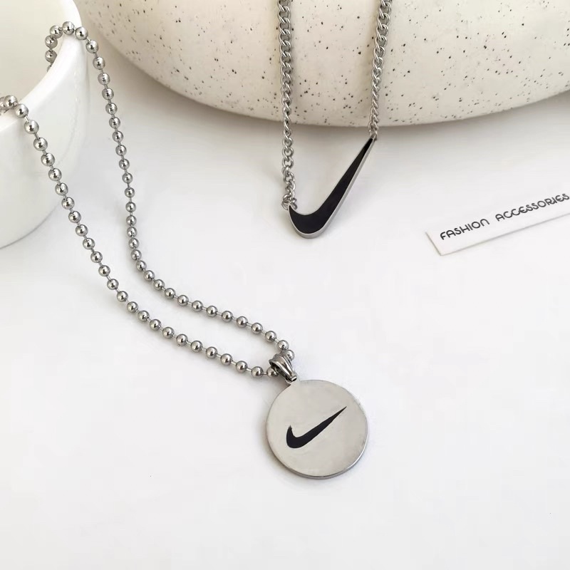 Dây chuyền vòng cổ titan unisex Nike Swoosh nam nữ hot trend