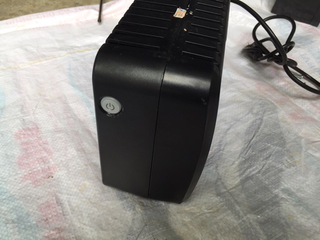 Bộ Lưu điện UPS Cyber Power BU600E Hệ 12V CHẠY LIÊN TỤC ĐẾN CẠN BÌNH