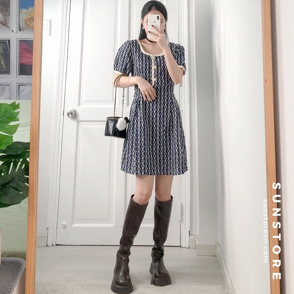 Đầm dự tiệc dáng ngắn mini váy xoè tay ngắn cổ vuông