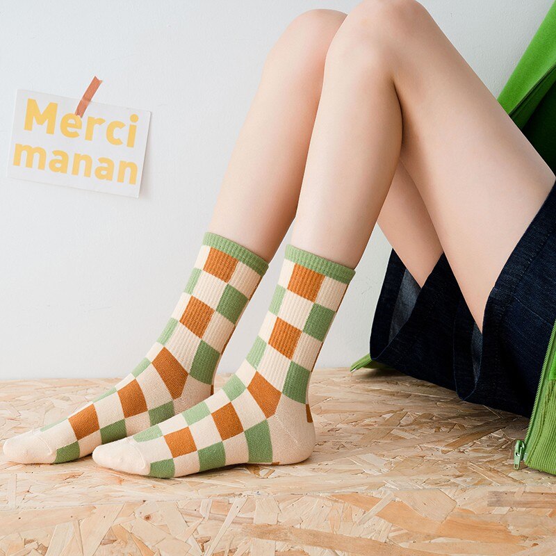 Đôi vớ cotton cổ cao vừa họa tiết kẻ sọc ca rô phối màu xanh lá cây thời trang harajuku mới đi học dành cho nữ