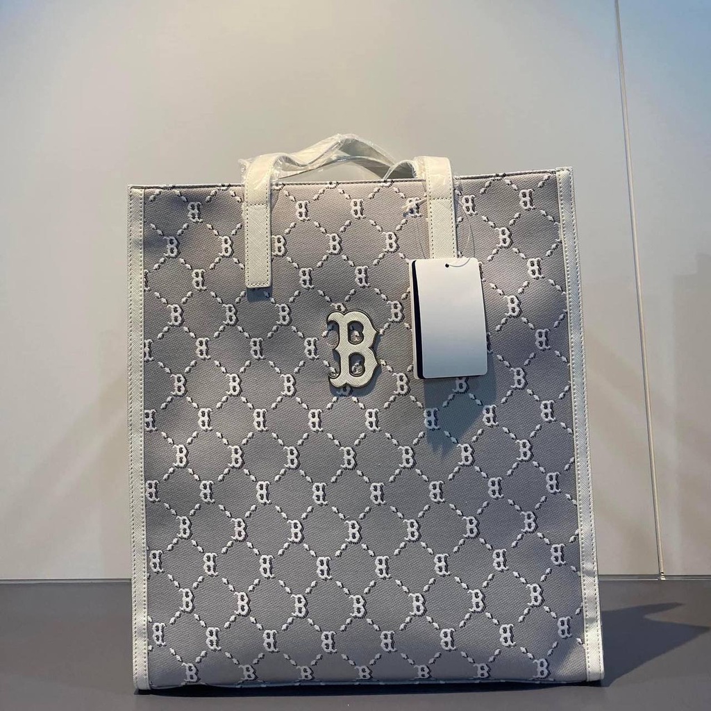 Túi Xách MLB Monogram Diamond Jacquard Tote Bag New York Yankees