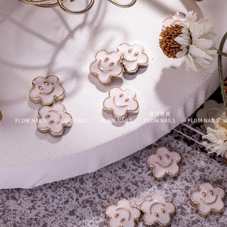 charm xinh trang trí móng bán lẻ