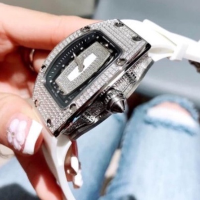 Đồng hồ nữ RM đeo tay chính hãng dây cao su đính đá mặt bầu dục | BigBuy360 - bigbuy360.vn